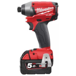 Аккумуляторный винтоверт Milwaukee M18 CID-202C